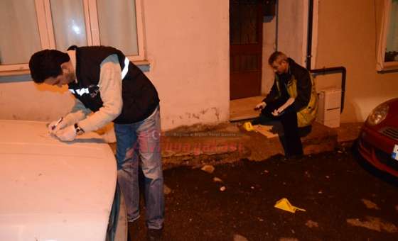 İki Kişinin Kavgasında İki Silah Ele Geçirildi