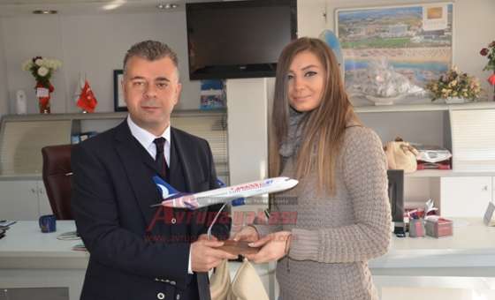 Anadolu Jet'ten Acentelerine Yeni Yıl Ziyareti