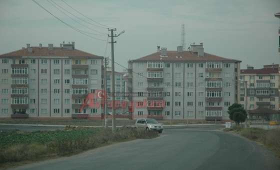 Yol Ortasında Kalan Elektrik Direği Kaldırıldı