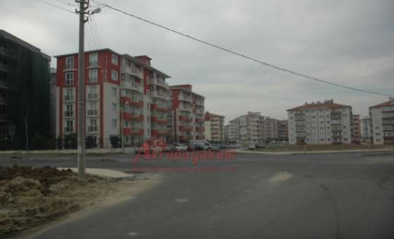 Yol Ortasında Kalan Elektrik Direği Kaldırıldı