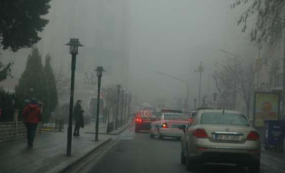Çorlu Yeni Haftaya Sisli Başladı