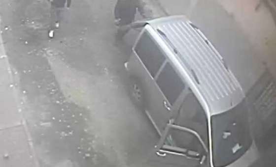 Hırsızlık Kameraya Yansıdı
