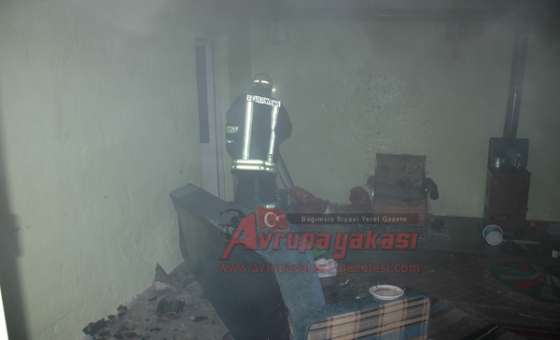 Çorlu`da Ev Yangını