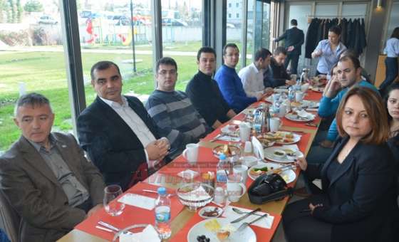 Kamuoyu Araştırmaları İyi Sonuç Veriyor