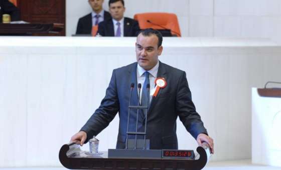 Chp`li Köprülü`den Bakan Çelik`e Fotoğrafçı Sorusu