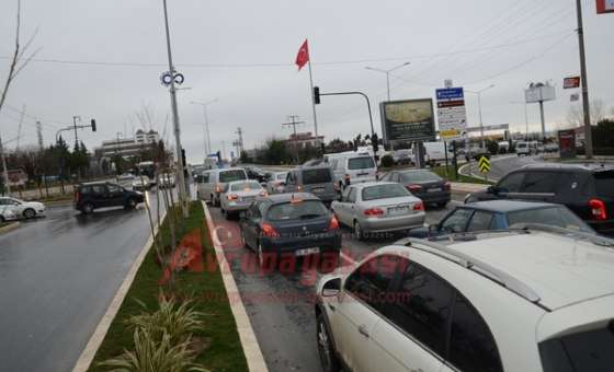  Trafik Arapsaçına Döndü