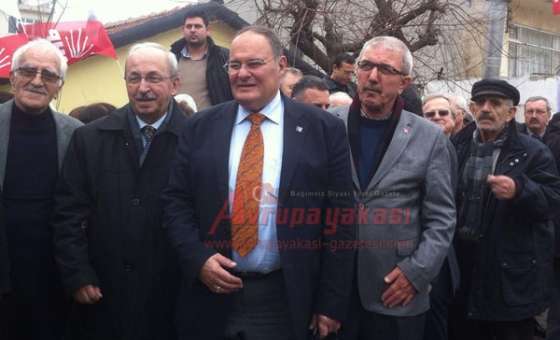 Chp'de Şok İstifa