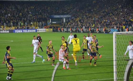 Çorlu Gazeteciler Derneği Fenerbahçe Maçında