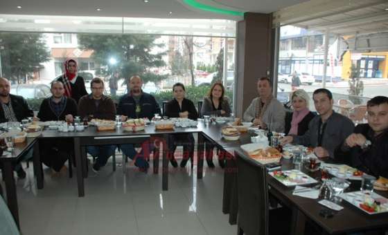 Ailem Restoran Büyük Aileyi Ağırladı