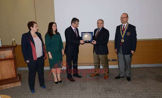 Çorlu 100. Yıl Rotary Kulübü`nden Meslek Ödülleri