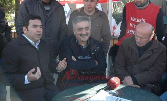 Profesörlerden Grevdeki İşçilere Destek