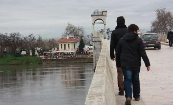 Edirne'de Yağışlar Nehir Seviyelerini 4 Kat Artırdı