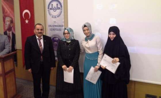 İşaret Dili Kursiyerleri Sertifikalarını Aldı