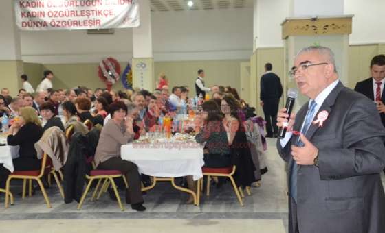 Çorlu'daki Göçmenler Kadınlar Günü Eğlencesinde Buluştu