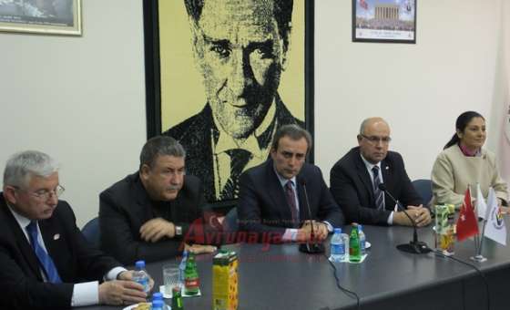 “Özlem Yemişçi`ye Kefilim”