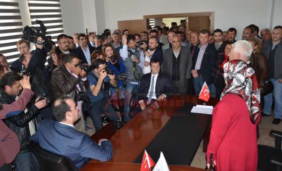 Başkan Rasim Yüksel'i Tebrik Etme Yoğunluğu