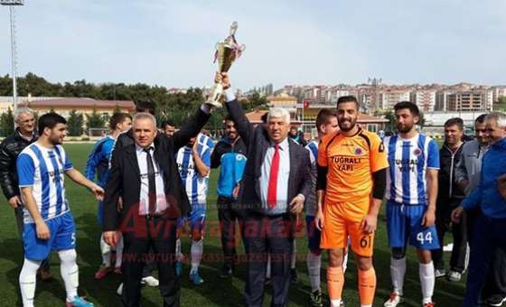 Velimeşe Belediyespor Şampiyon Oldu