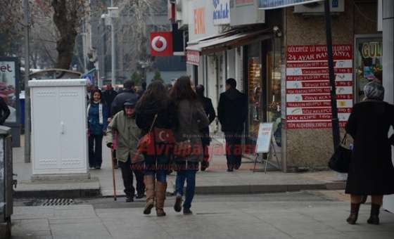 Kar Yağışı Şaşırttı