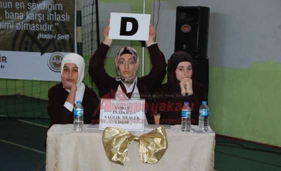 Liseler Arası Bilgi Yarışmasının Kazananı Anadolu Sağlık Meslek Lisesi Oldu