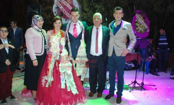 Yüksel Ailesi`nin Mutlu Günü