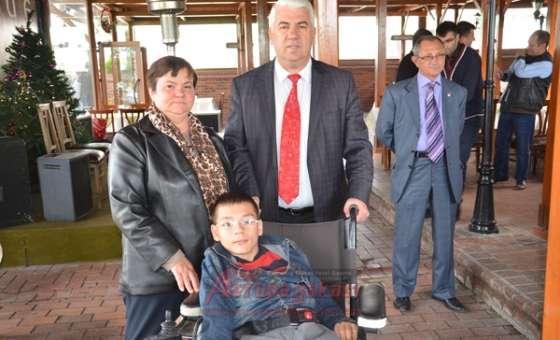Çiçek Gibi Hareket