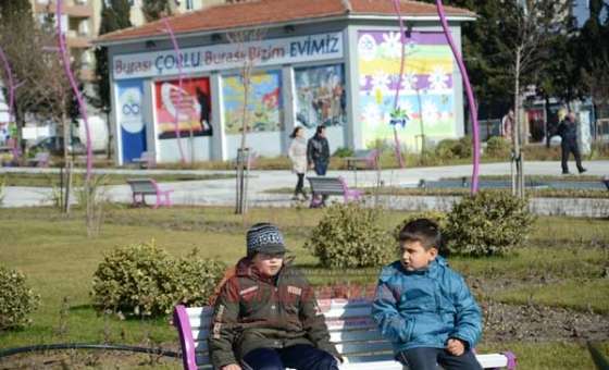 Güneşi Görenler Cumhuriyet Parkı'na Koştu
