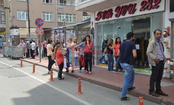 Deprem Çorlu'yu Sokağa Döktü