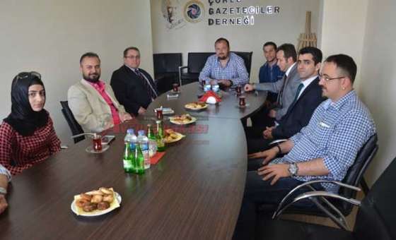 Bik Müdürü Gümüş`ten Çorlu Gazeteciler Derneği'ne Ziyaret