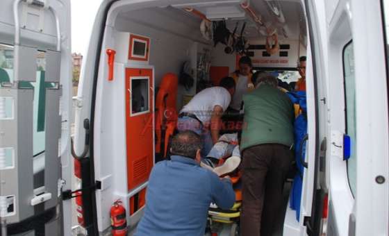 İnşaat Demirlerinin Altında Kalan Yaşlı Adam Öldü