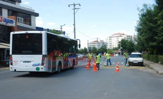 Yaya Geçitleri Ve Asfalt Kasislere Bakım