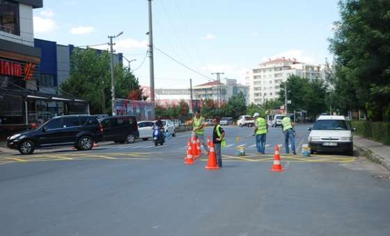 Yaya Geçitleri Ve Asfalt Kasislere Bakım