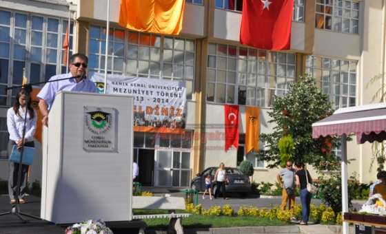 Çorlu Mühendislik Fakültesi`nde Mezuniyet Coşkusu