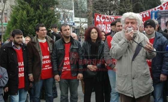 Sanatçılar Girişimi Grevdeki İşçiler İçin Çorlu`ya Geldi