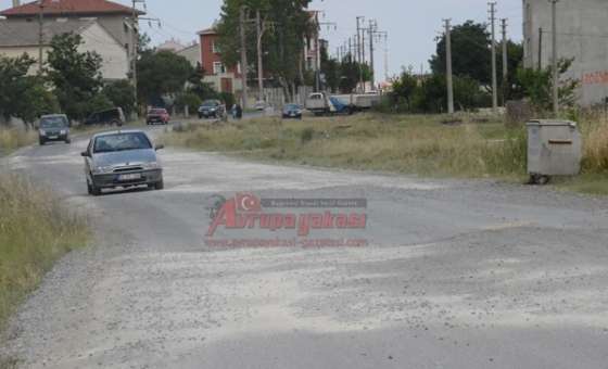 Mahalleler Yol İstiyor
