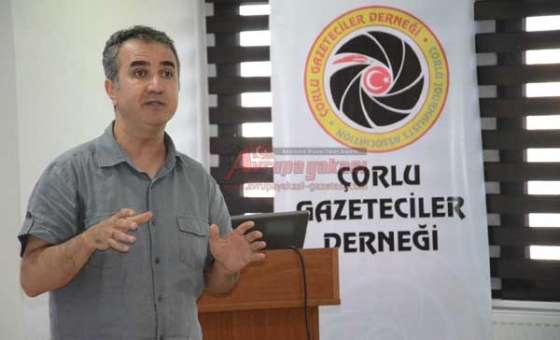 Çorlu Gazeteciler Derneği'nden Eğitim Günleri