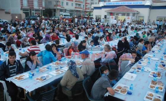 Çisad`dan Aşevinde Bin Kişilik İftar Yemeği