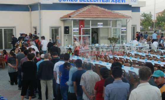 Aşevi'nde İftarlar Devam Ediyor