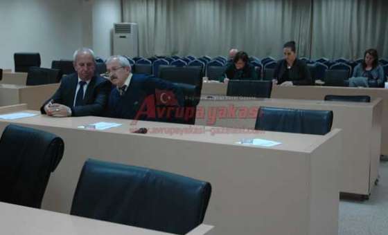 Meclis Üyeleri De Birim Müdürleri De Vatandaşlar Da İlgi Göstermedi