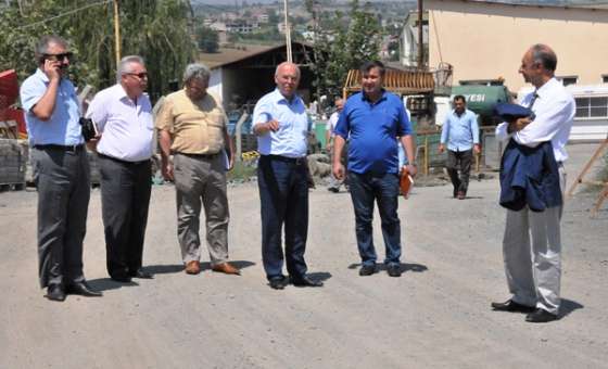 Süleymanpaşa Belediye Başkanı Ekrem Eşkinat;“Öncelikli Planımız Yollarımızın Acilen Yapılması”