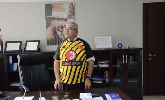 Başkan Baysan'a 59,5 Numaralı Forma