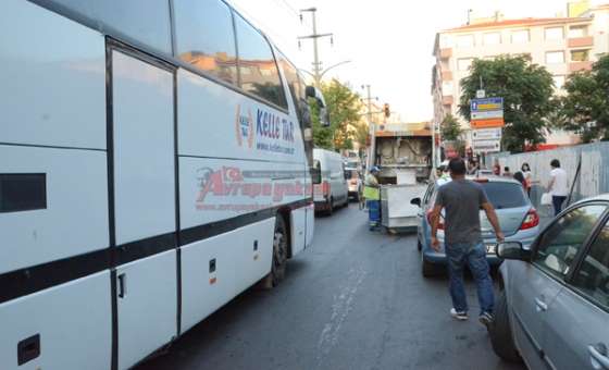 Sürücülerin Çöp Kamyonu İsyanı