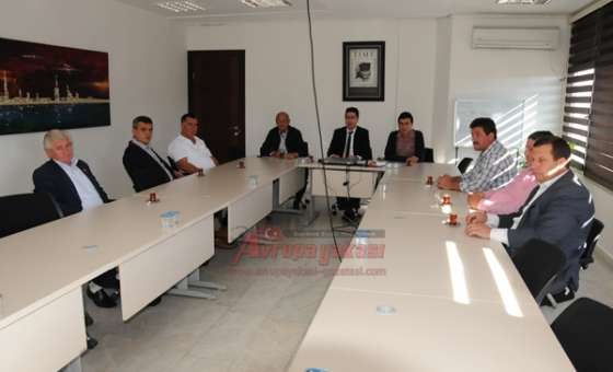 Temizlik İşleri Müdürlüğü Muhtarlarla Toplantı Yaptı