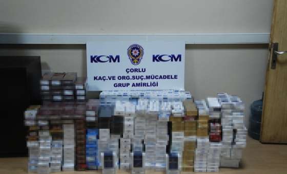 Çorlu Polisi Kaçak Sigara Ve Tütün Ele Geçirdi
