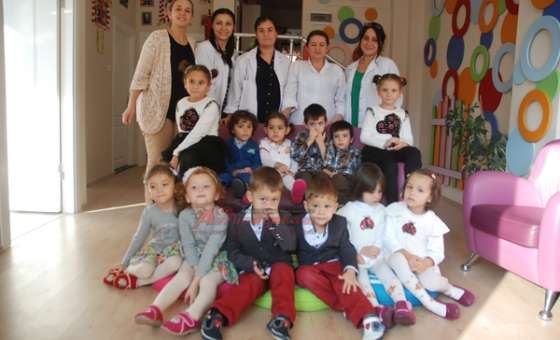 İkiz Öğrenciler İlgi Odağı Oldu