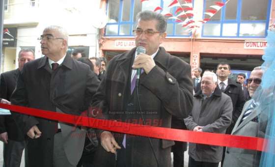 Zehra Sultan Sofrası Açıldı