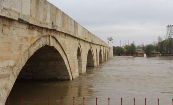 Su Baskını Haberleri Edirne Belediye Başkanı'nı Harekete Geçirdi