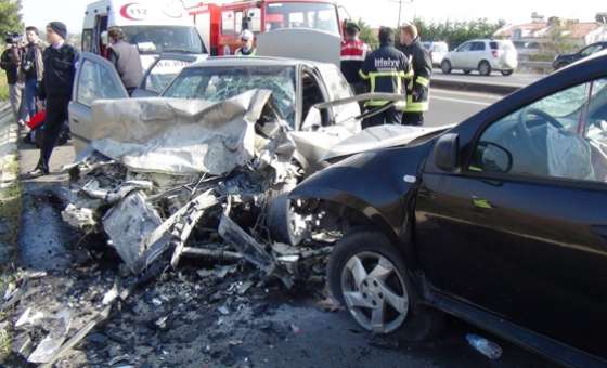 Tekirdağ'da Trafik Kazası: 1 Ölü, 2 Yaralı