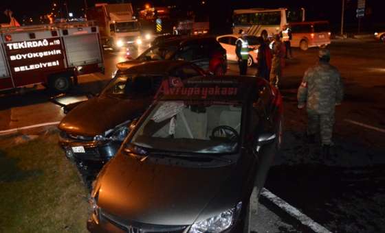 Çorlu'da Trafik Kazası: 6 Yaralı