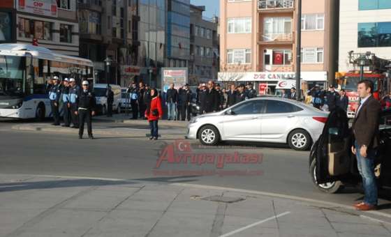 09:05'de Hayat Durdu