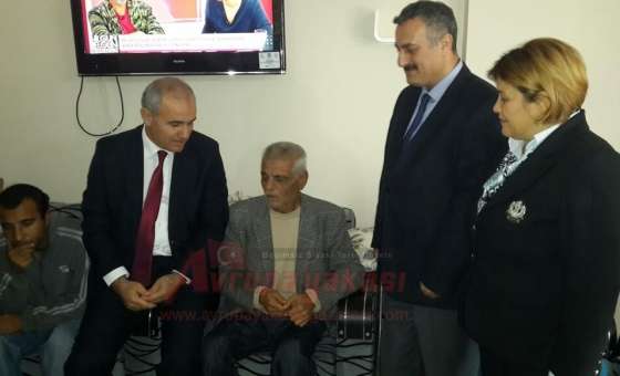 Kızılay Çorlu Şubesi Aşure Dağıttı